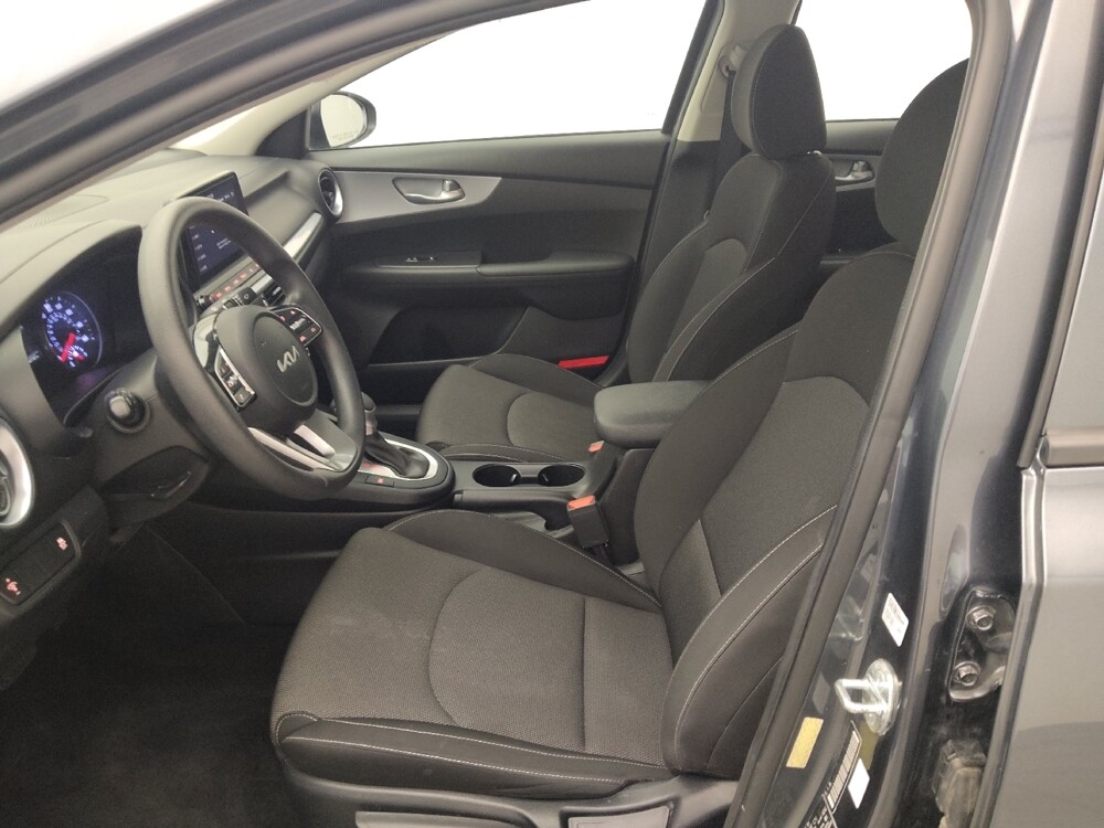 2023 Kia Forte in Live Oak, TX 78233 - 18103266 17