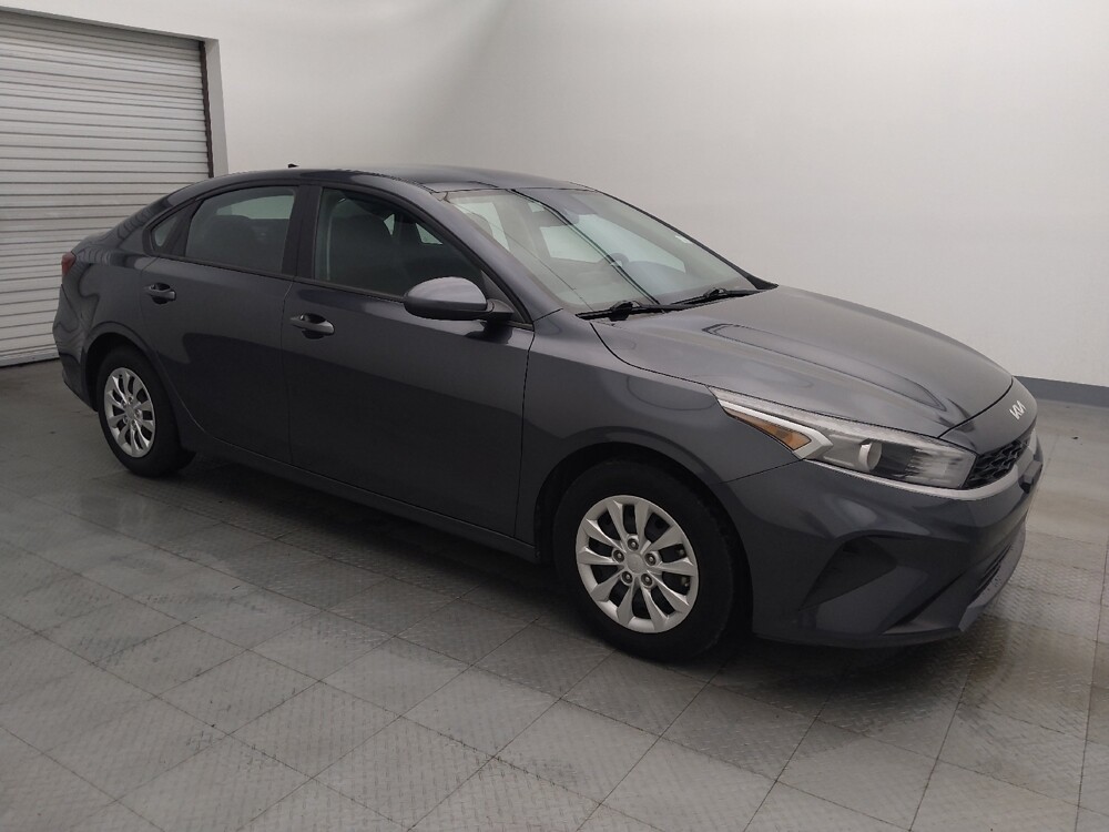 2023 Kia Forte in Live Oak, TX 78233 - 18103266 11