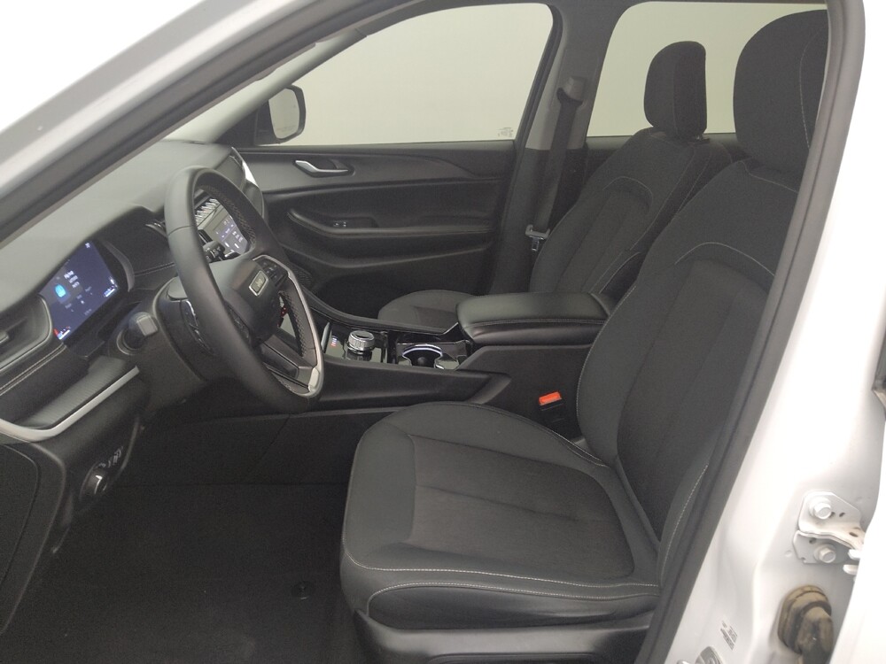 2023 Jeep Grand Cherokee L in Houston, TX 77060 - 18103270 17