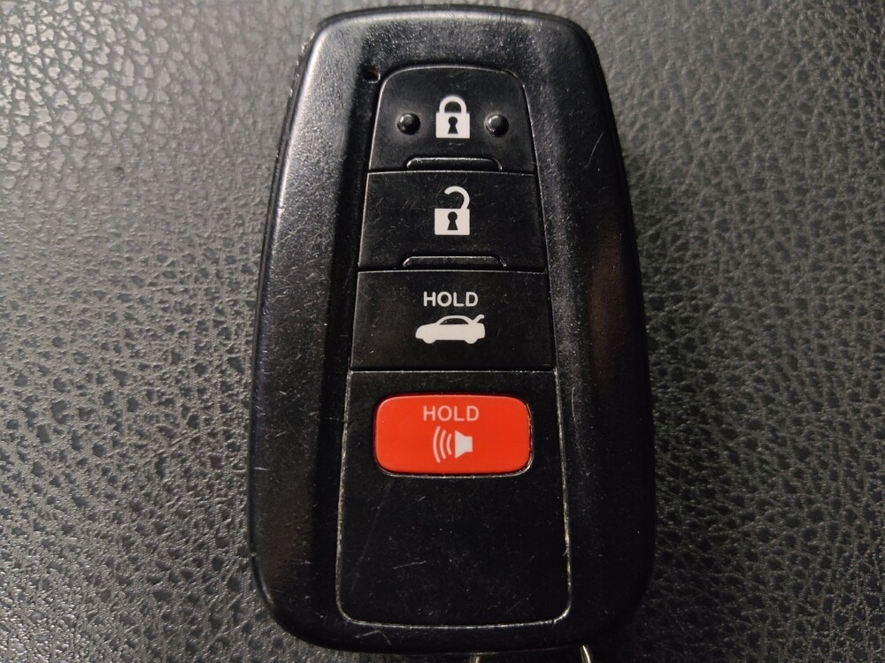 2023 Toyota Camry in Houston, TX 77060 - 18103271 32