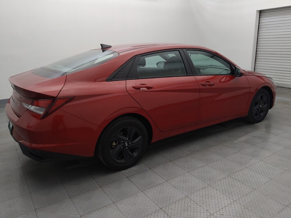 2023 Hyundai Elantra in Live Oak, TX 78233 - 18103275 10