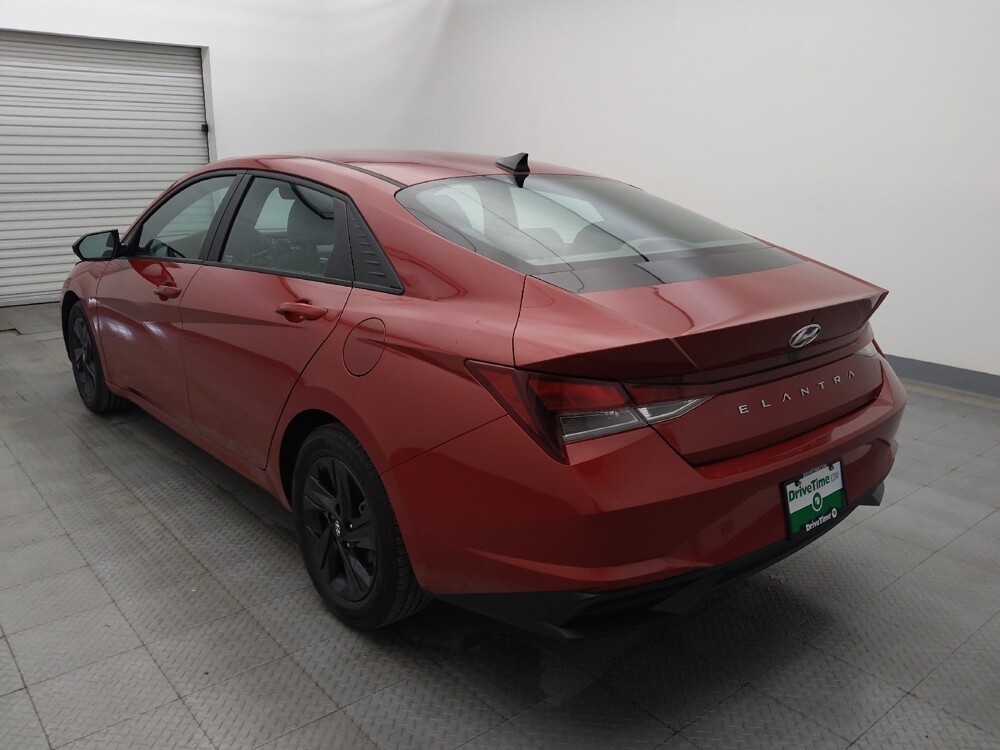 2023 Hyundai Elantra in Live Oak, TX 78233 - 18103275 5