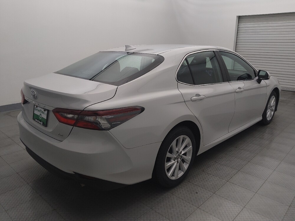 2024 Toyota Camry in Houston, TX 77034 - 18103281 9