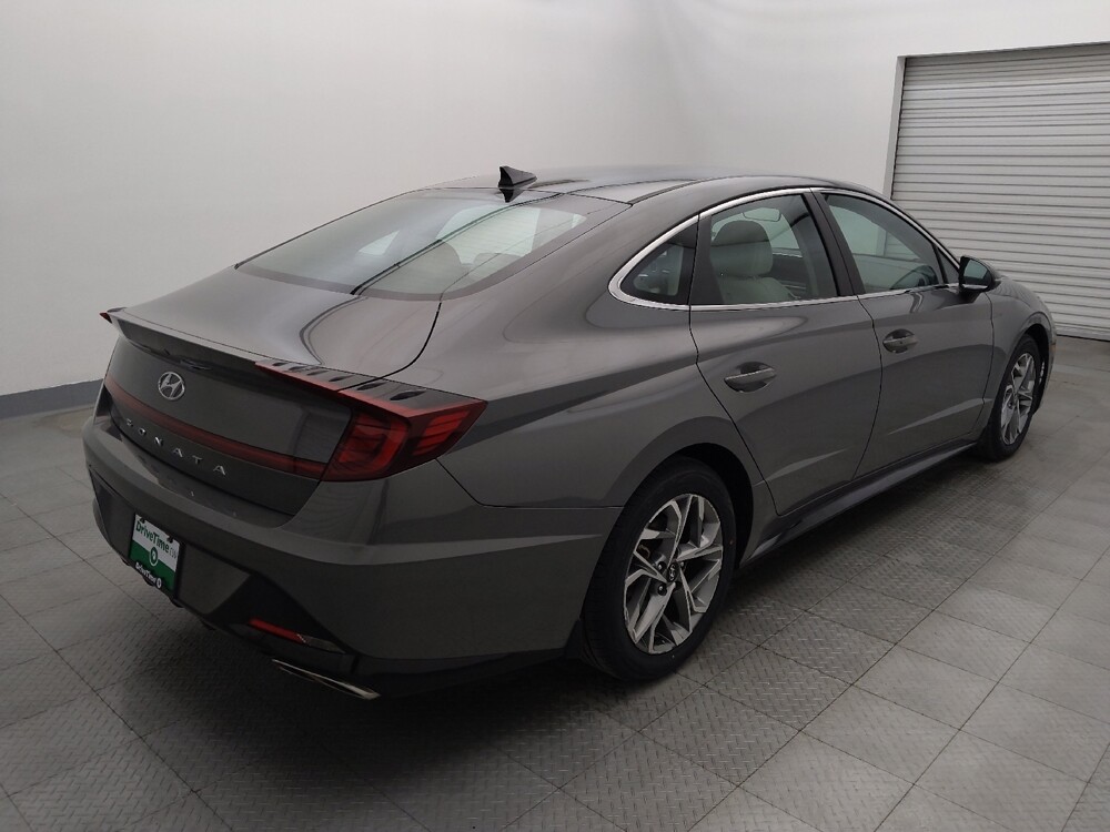 2023 Hyundai Sonata in Houston, TX 77034 - 18103282 9