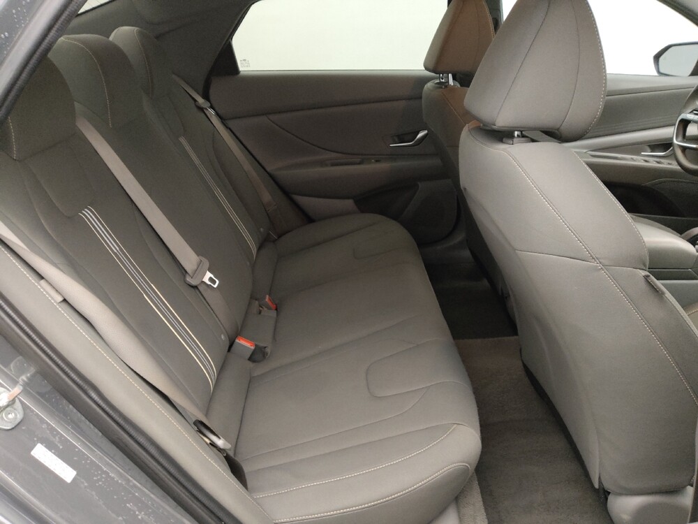 2024 Hyundai Elantra in Houston, TX 77074 - 18103291 19