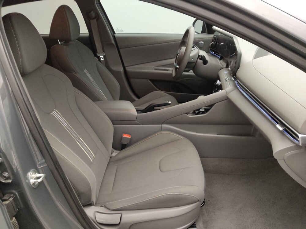 2024 Hyundai Elantra in Houston, TX 77074 - 18103291 21