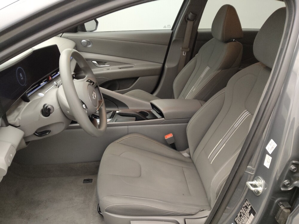 2024 Hyundai Elantra in Houston, TX 77074 - 18103291 17