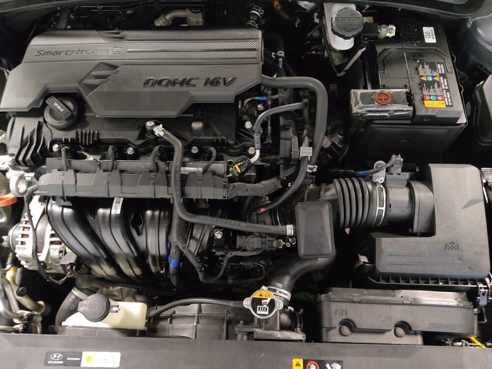 2024 Hyundai Elantra in Houston, TX 77074 - 18103291 30