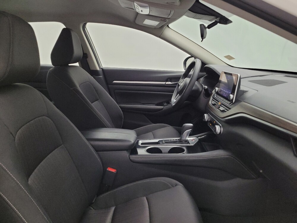 2023 Nissan Altima in Fairfield, OH 45014 - 18103310 21
