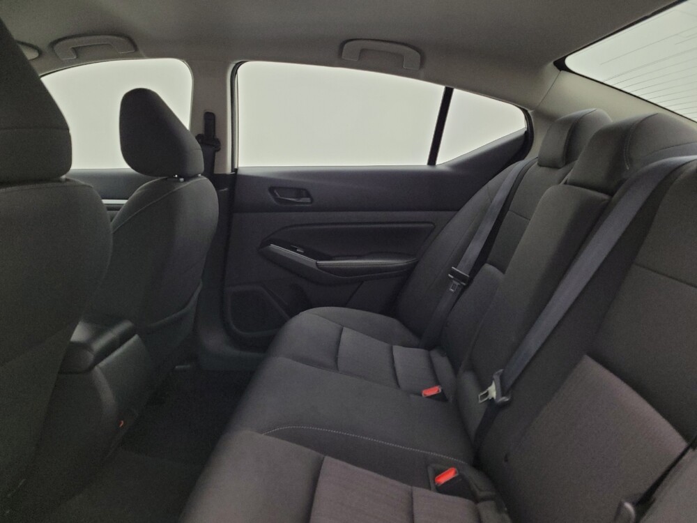 2023 Nissan Altima in Fairfield, OH 45014 - 18103310 18