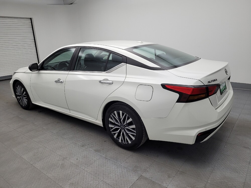 2024 Nissan Altima in Louisville, KY 40258 - 18103314 3