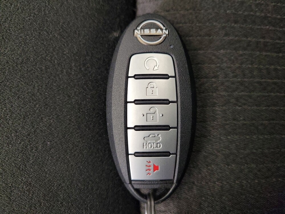 2024 Nissan Altima in Louisville, KY 40258 - 18103314 32