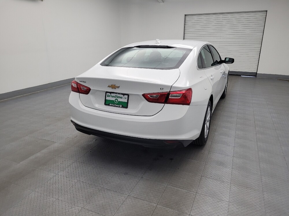 2023 Chevrolet Malibu in Maple Heights, OH 44137 - 18103318 7