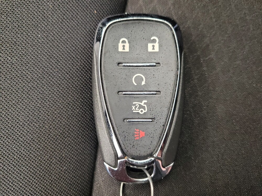 2023 Chevrolet Malibu in Maple Heights, OH 44137 - 18103318 32