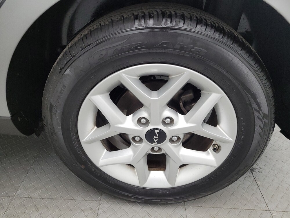 2024 Kia Soul in Maple Heights, OH 44137 - 18103320 31