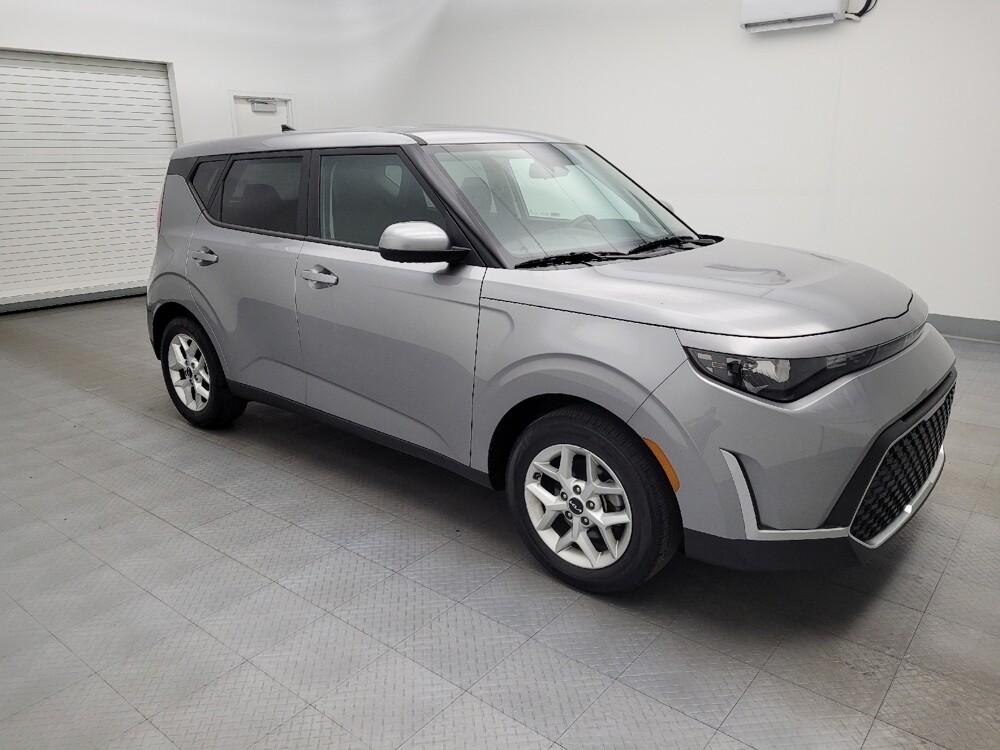 2024 Kia Soul in Maple Heights, OH 44137 - 18103320 11
