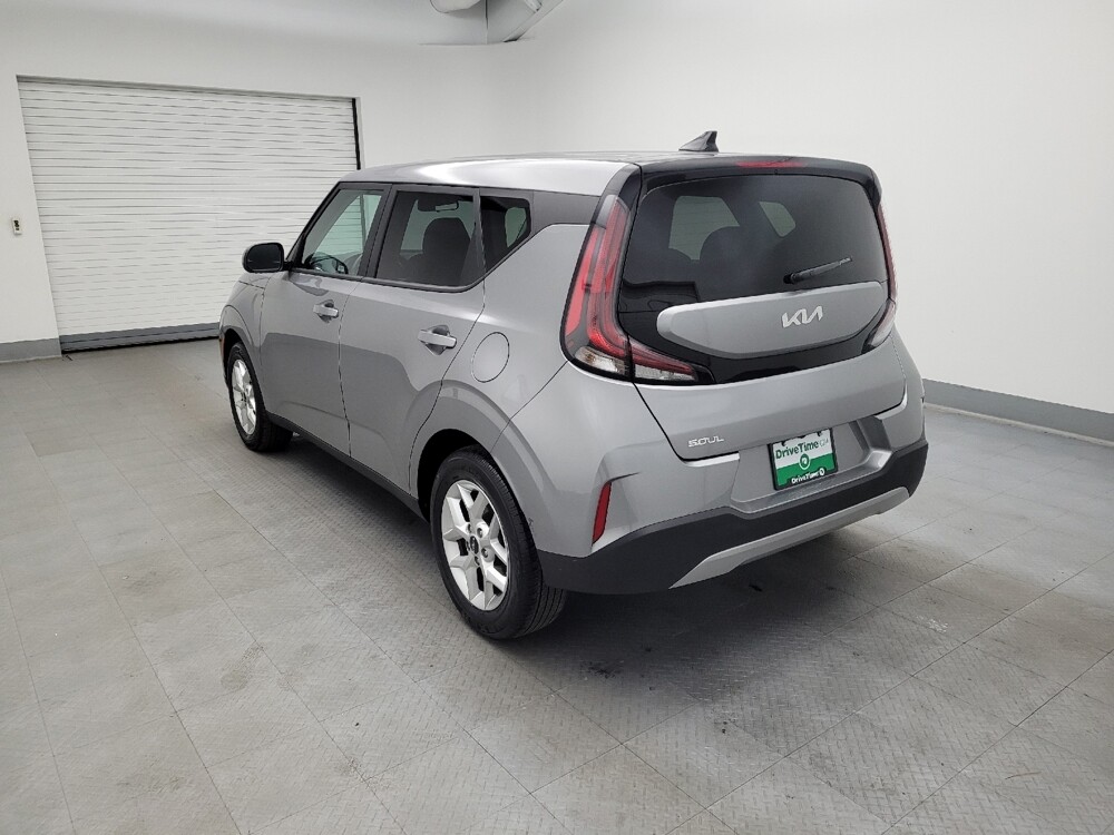 2024 Kia Soul in Maple Heights, OH 44137 - 18103320 5