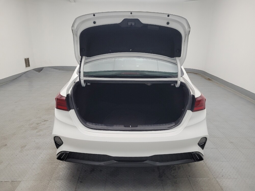 2023 Kia Forte in Maple Heights, OH 44137 - 18103321 29