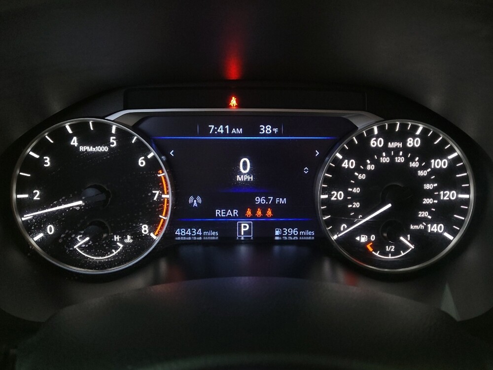 2023 Nissan Altima in Fairfield, OH 45014 - 18103322 23