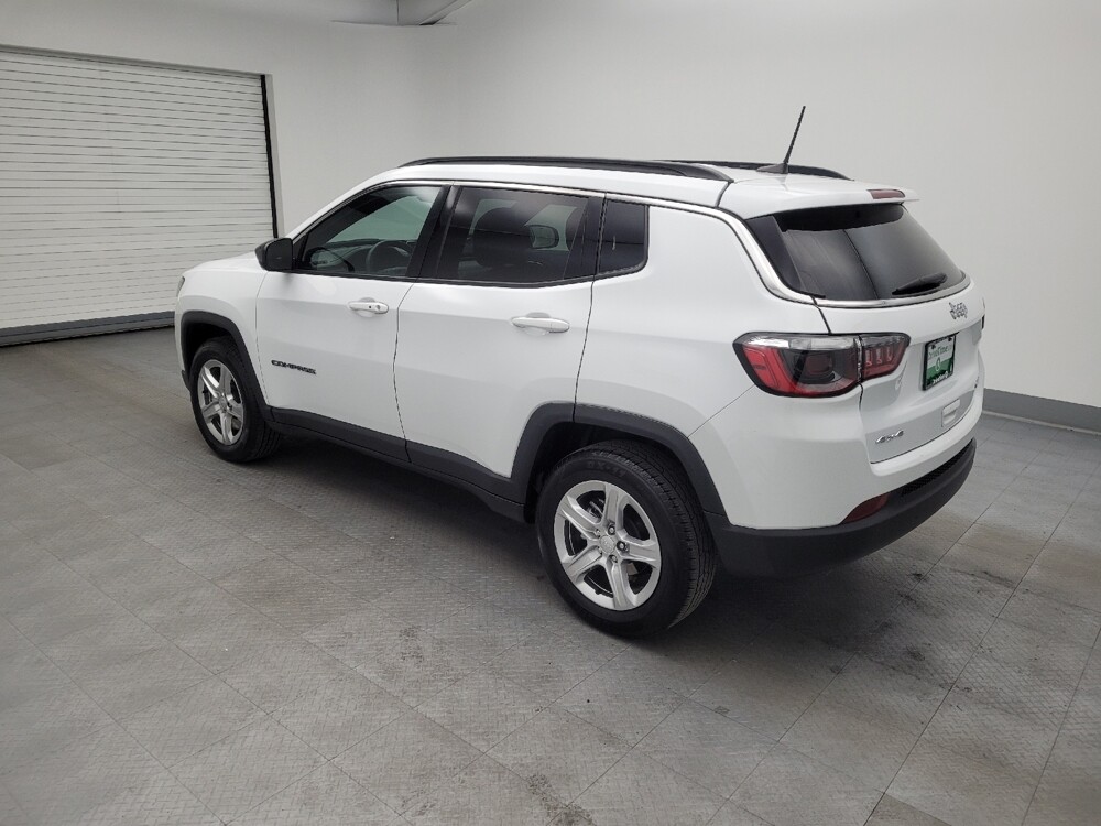 2024 Jeep Compass in Columbus, OH 43231 - 18103324 3