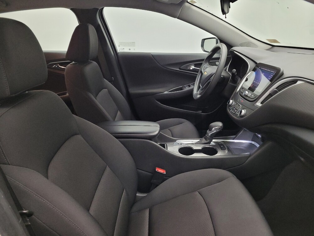 2023 Chevrolet Malibu in Columbus, OH 43231 - 18103330 21