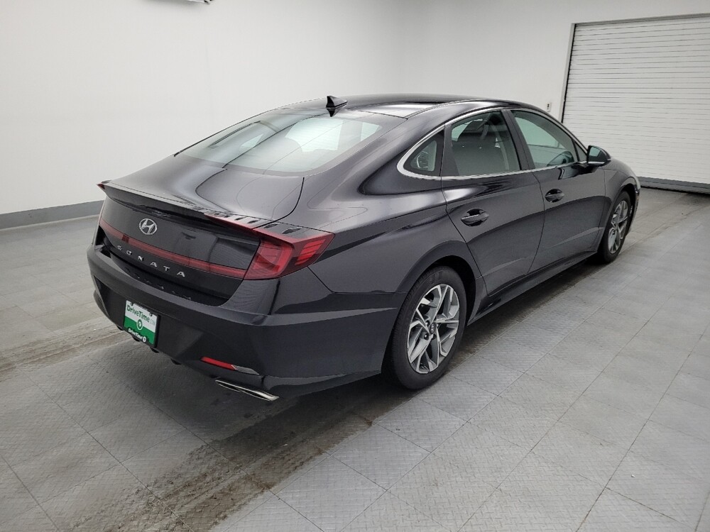 2023 Hyundai Sonata in Louisville, KY 40258 - 18103333 9