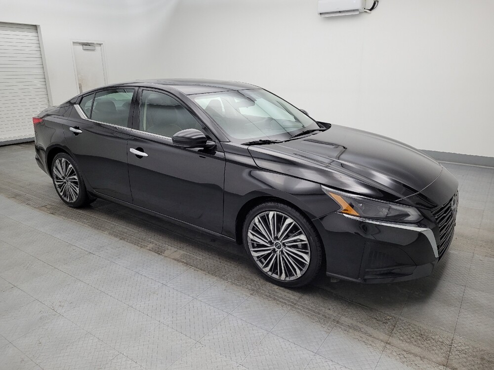 2023 Nissan Altima in Fairfield, OH 45014 - 18103335 11