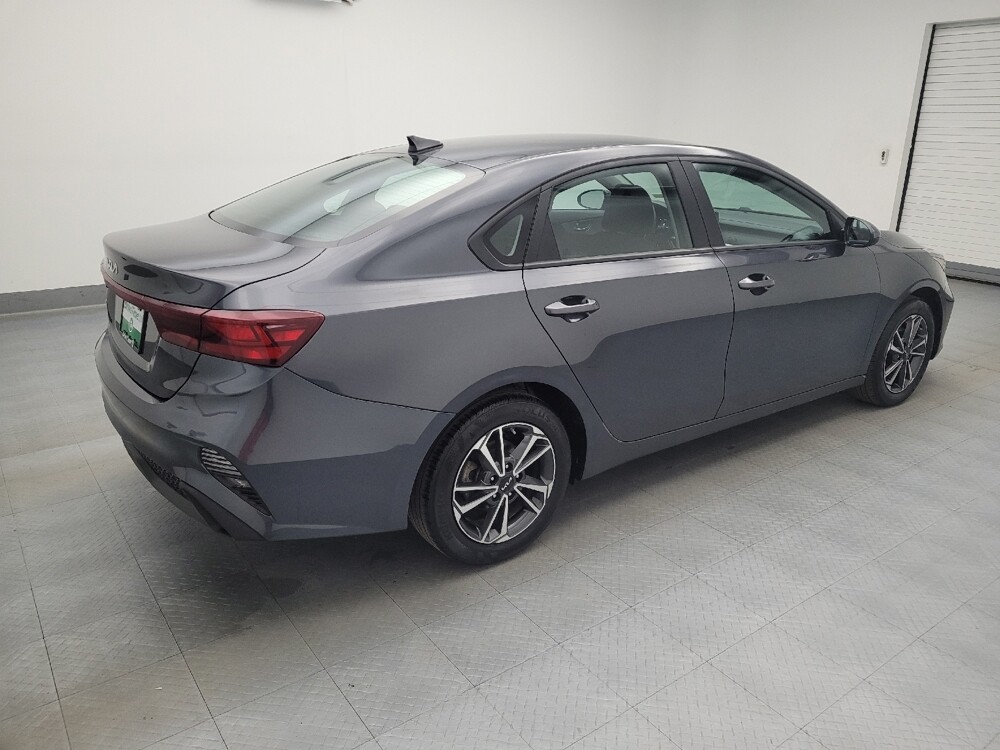2023 Kia Forte in Fairfield, OH 45014 - 18103342 10