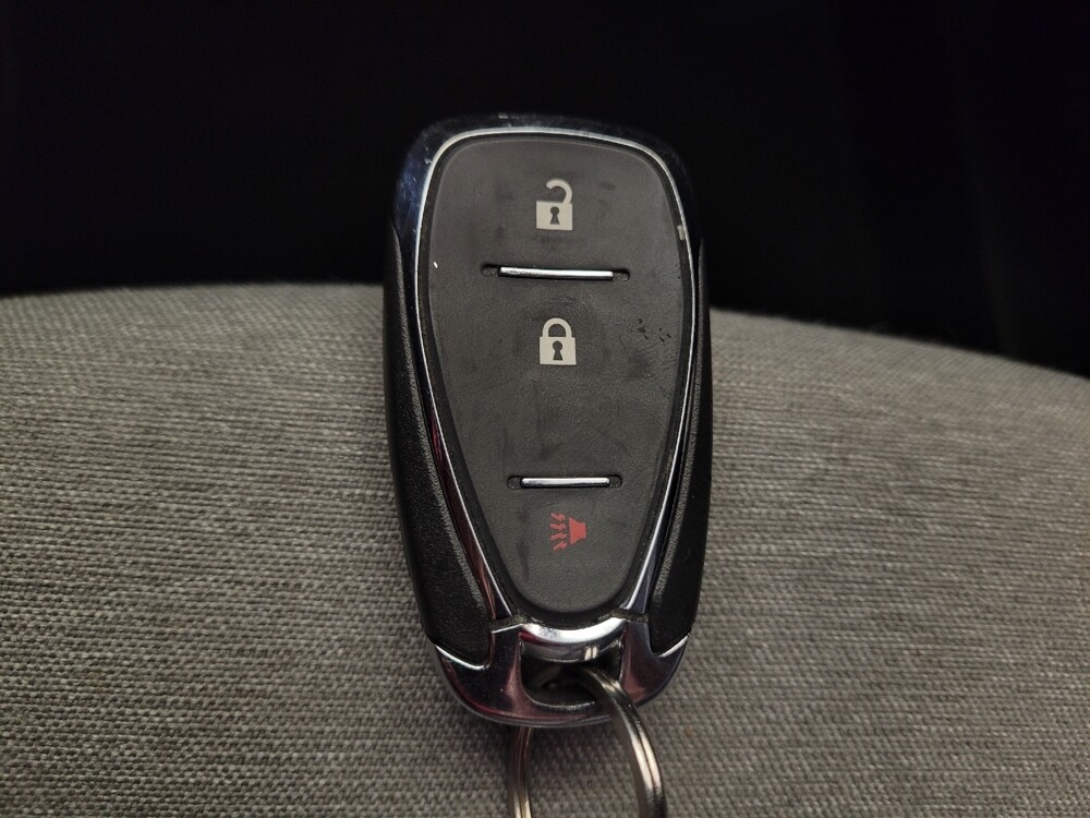 2023 Chevrolet Equinox in Cincinnati, OH 45255 - 18103349 32