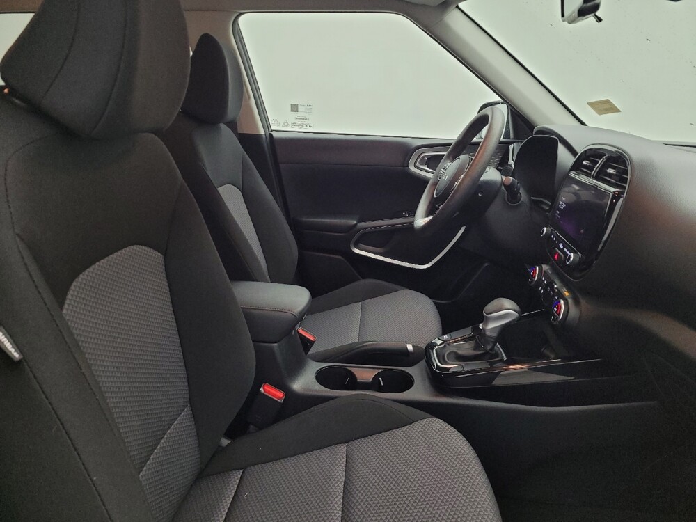 2023 Kia Soul in Columbus, OH 43231 - 18103352 21