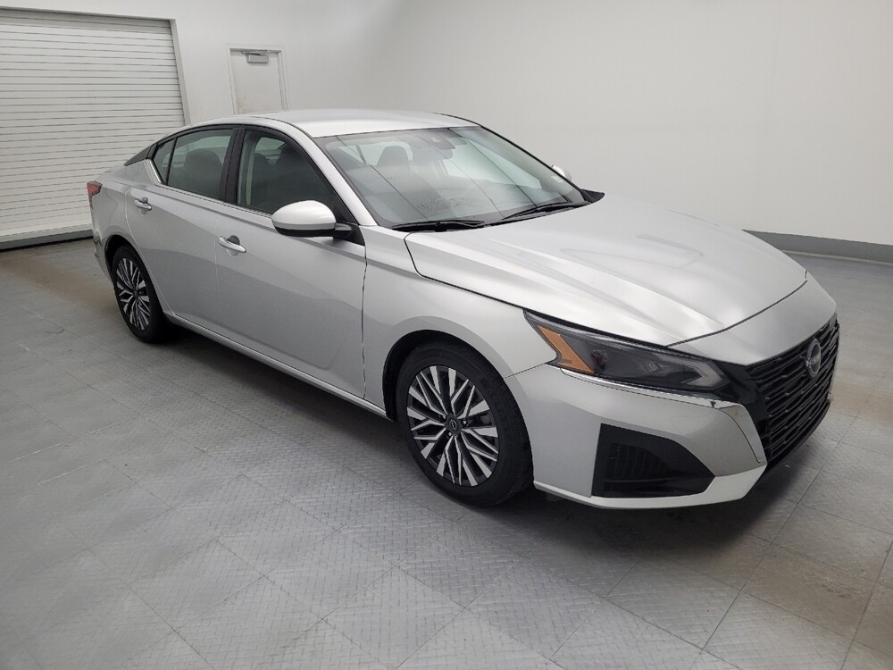 2023 Nissan Altima in Toledo, OH 43617 - 18103353 11