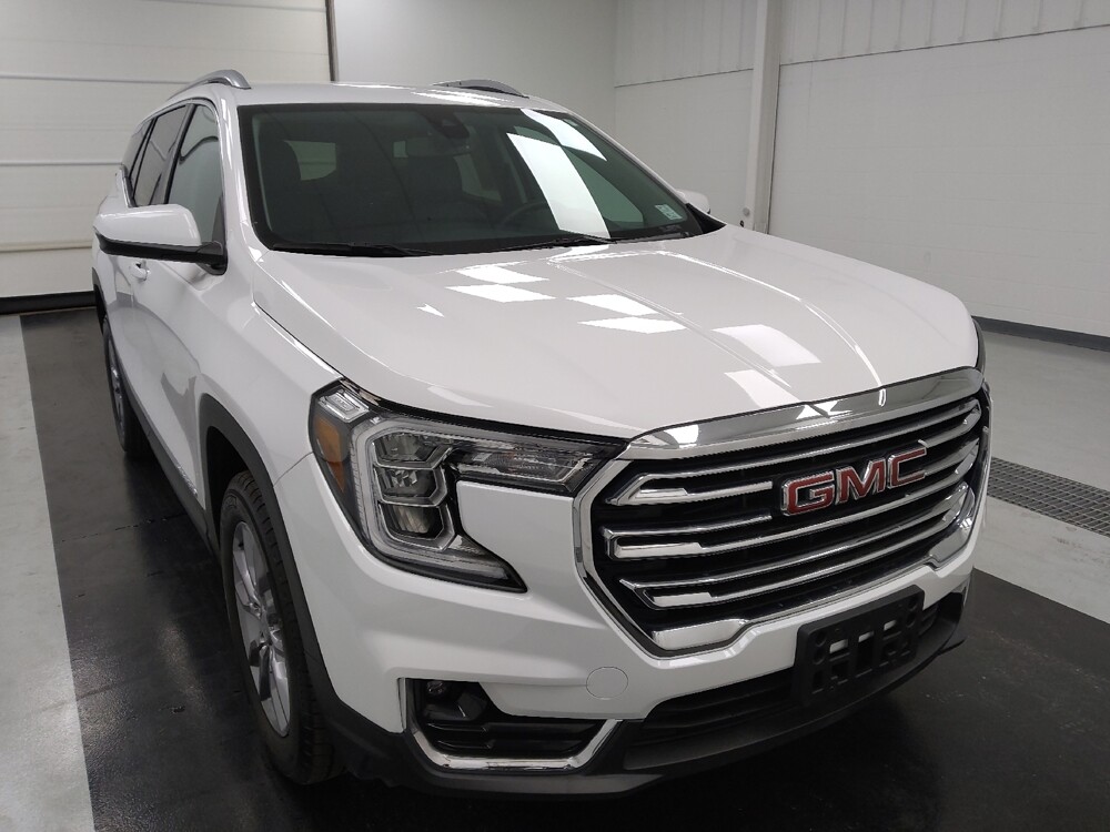 2024 GMC Terrain in St. Louis, MO 63125 - 18103355 14