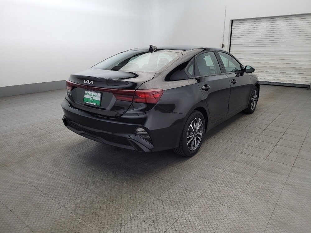 2023 Kia Forte in Henrico, VA 23223 - 18103366 9