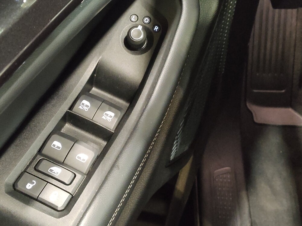 2023 Jeep Grand Cherokee in Newport News, VA 23601 - 18103370 27