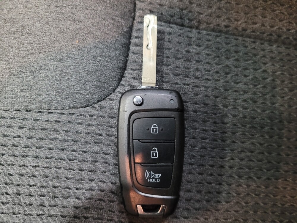 2023 Hyundai Santa Fe in Newport News, VA 23601 - 18103375 32