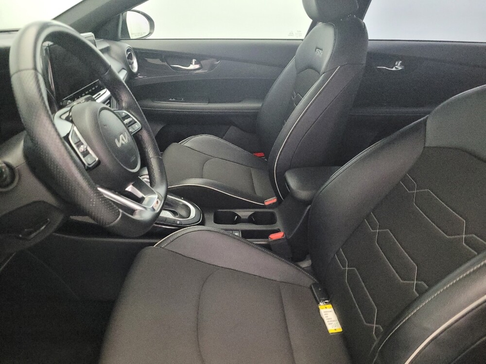 2023 Kia Forte in Williamstown, NJ 8094 - 18103384 17