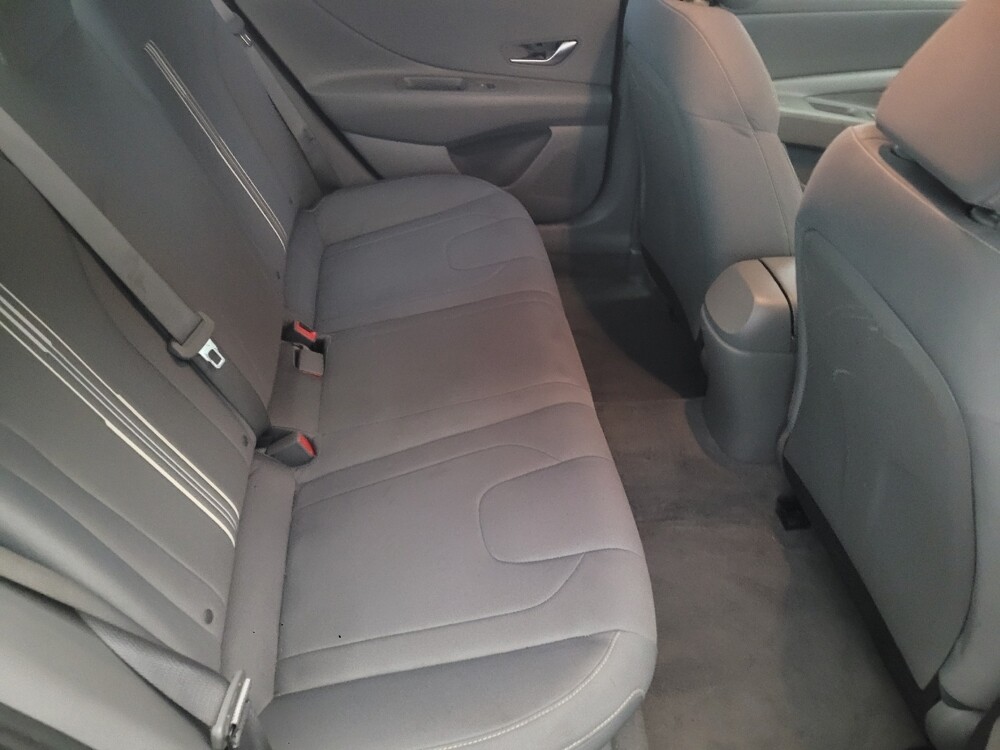 2023 Hyundai Elantra in Pittsburgh, PA 15236 - 18103396 19