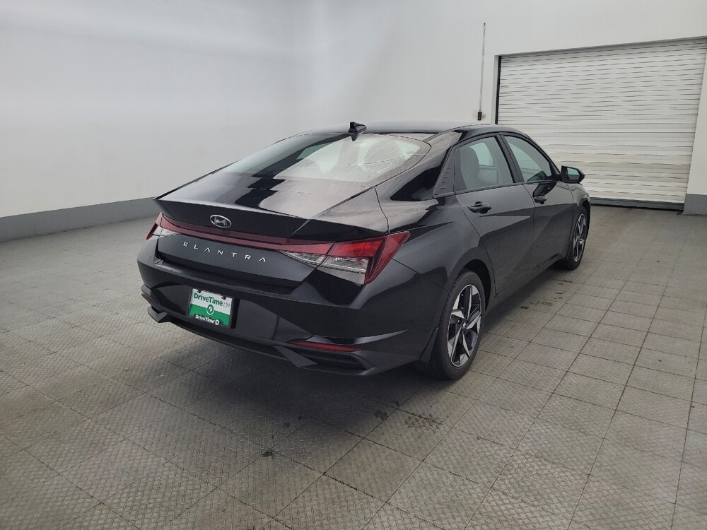 2023 Hyundai Elantra in Williamstown, NJ 8094 - 18103418 9