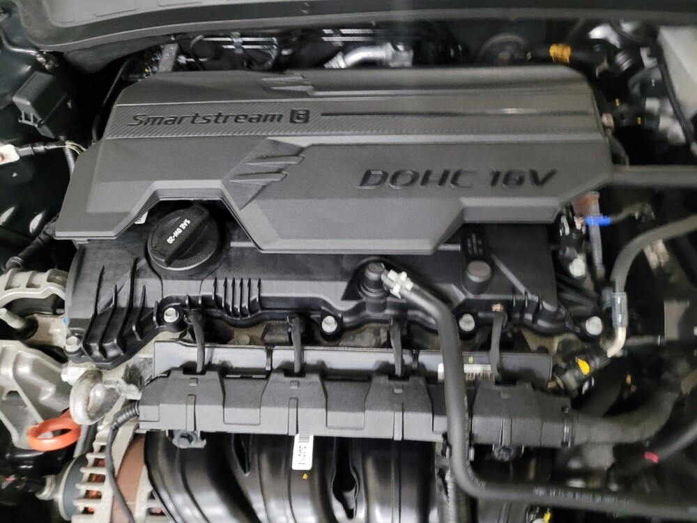 2023 Hyundai Elantra in Williamstown, NJ 8094 - 18103418 30