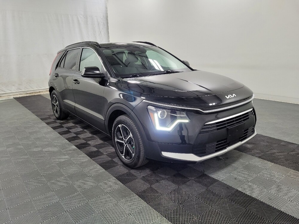 2023 Kia Niro in Langhorne, PA 19047 - 18103427 13