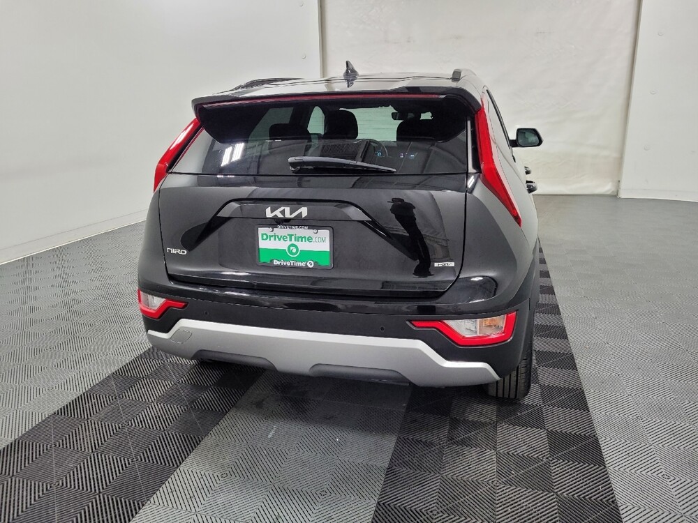 2023 Kia Niro in Langhorne, PA 19047 - 18103427 7