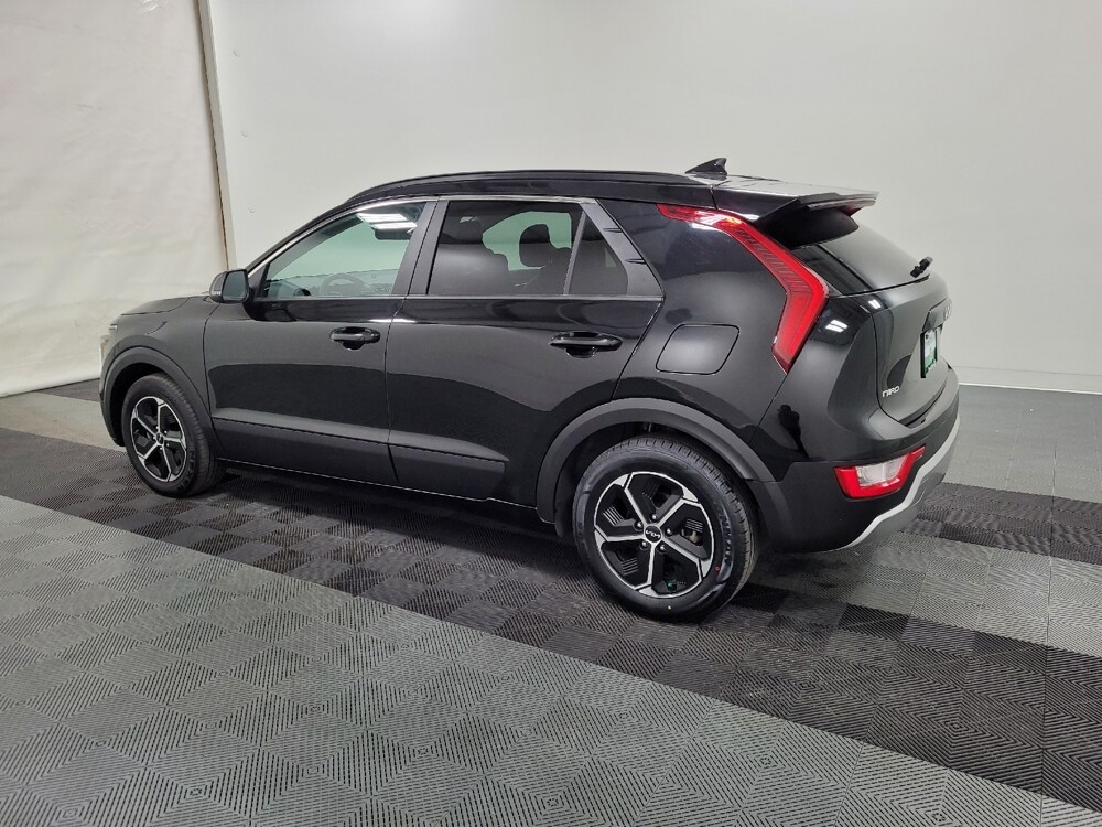 2023 Kia Niro in Langhorne, PA 19047 - 18103427 3