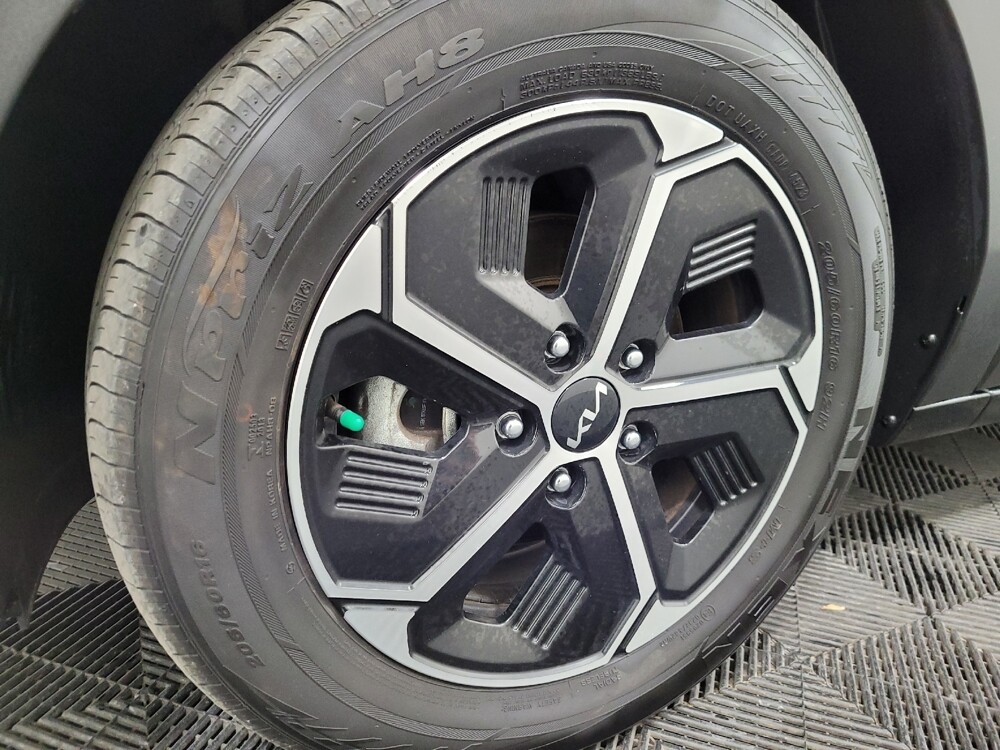 2023 Kia Niro in Langhorne, PA 19047 - 18103427 31