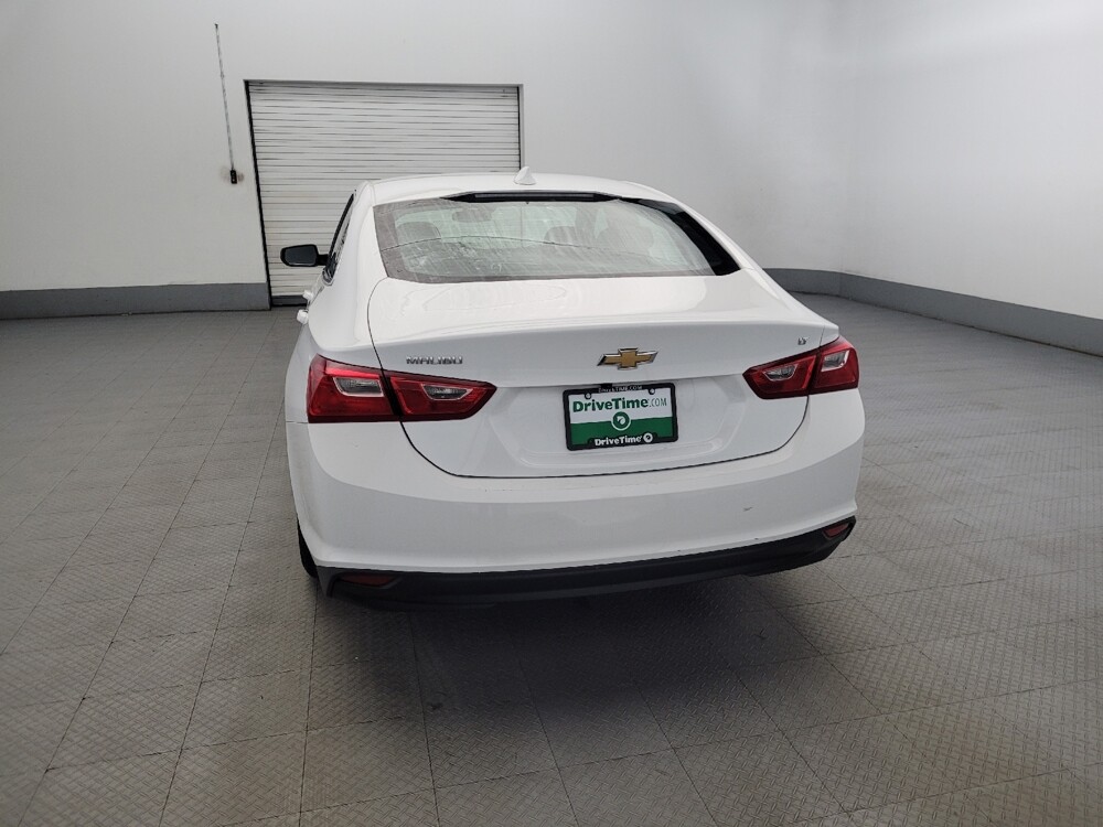 2023 Chevrolet Malibu in Williamstown, NJ 8094 - 18103432 6