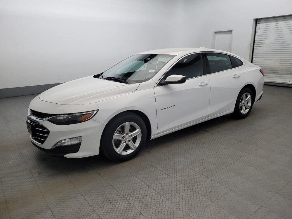2023 Chevrolet Malibu in Williamstown, NJ 8094 - 18103432 2