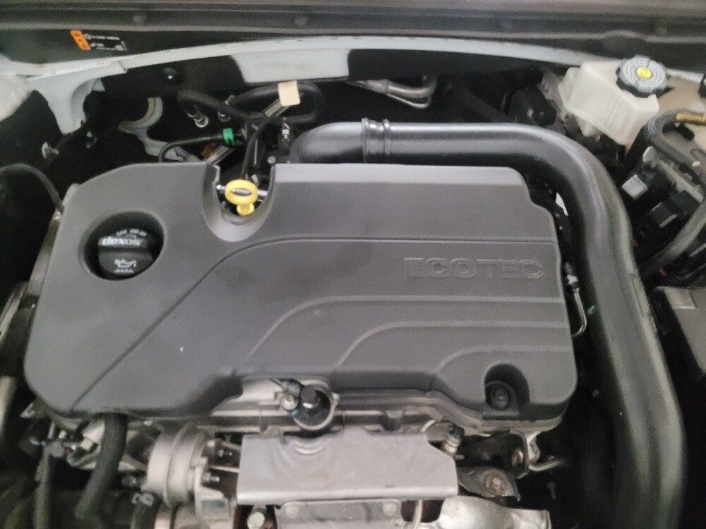 2024 Chevrolet Malibu in Plymouth Meeting, PA 19462 - 18103441 30