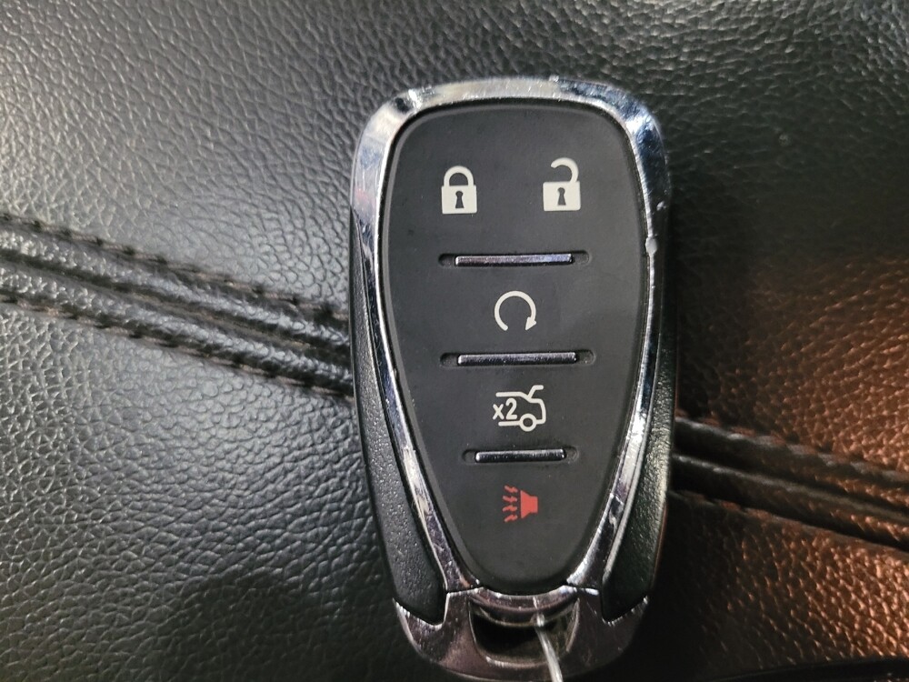 2023 Chevrolet Malibu in Allentown, PA 18103 - 18103460 32