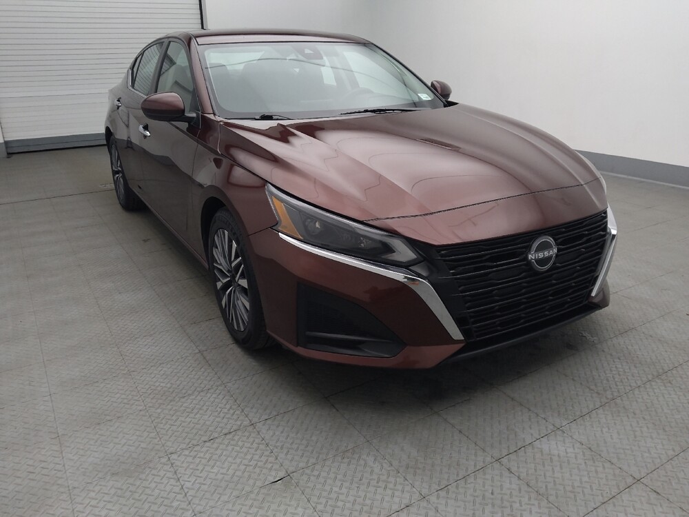 2023 Nissan Altima in Independence, MO 64055 - 18103475 14