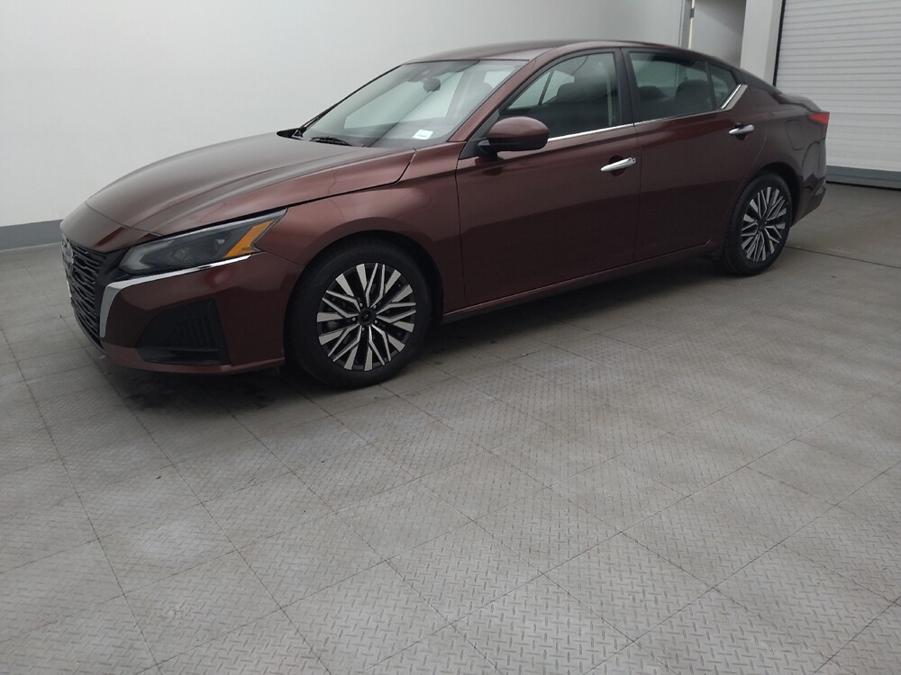 2023 Nissan Altima in Independence, MO 64055 - 18103475 5