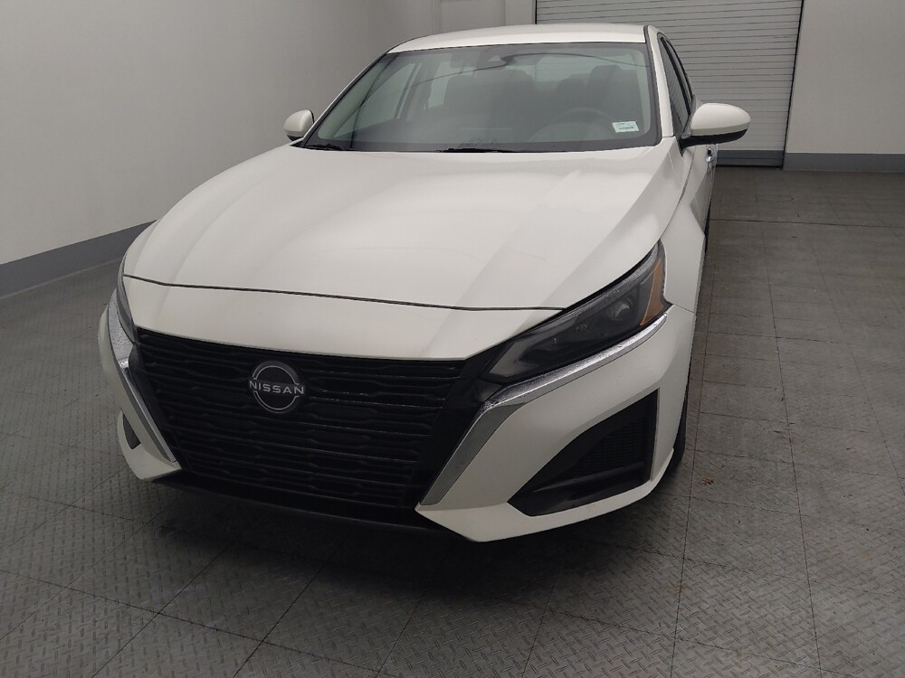 2023 Nissan Altima in Independence, MO 64055 - 18103476 15